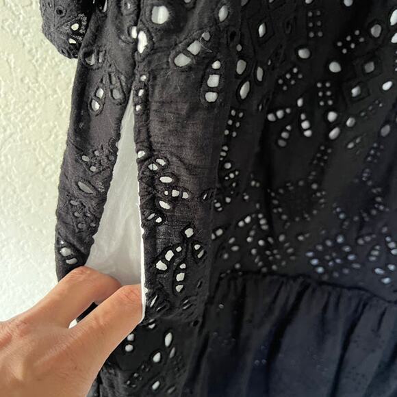 Sundance Selma Black Embroidered Eyelet Peasant Dress XL Midi High Low Flowy - Picture 7 of 9